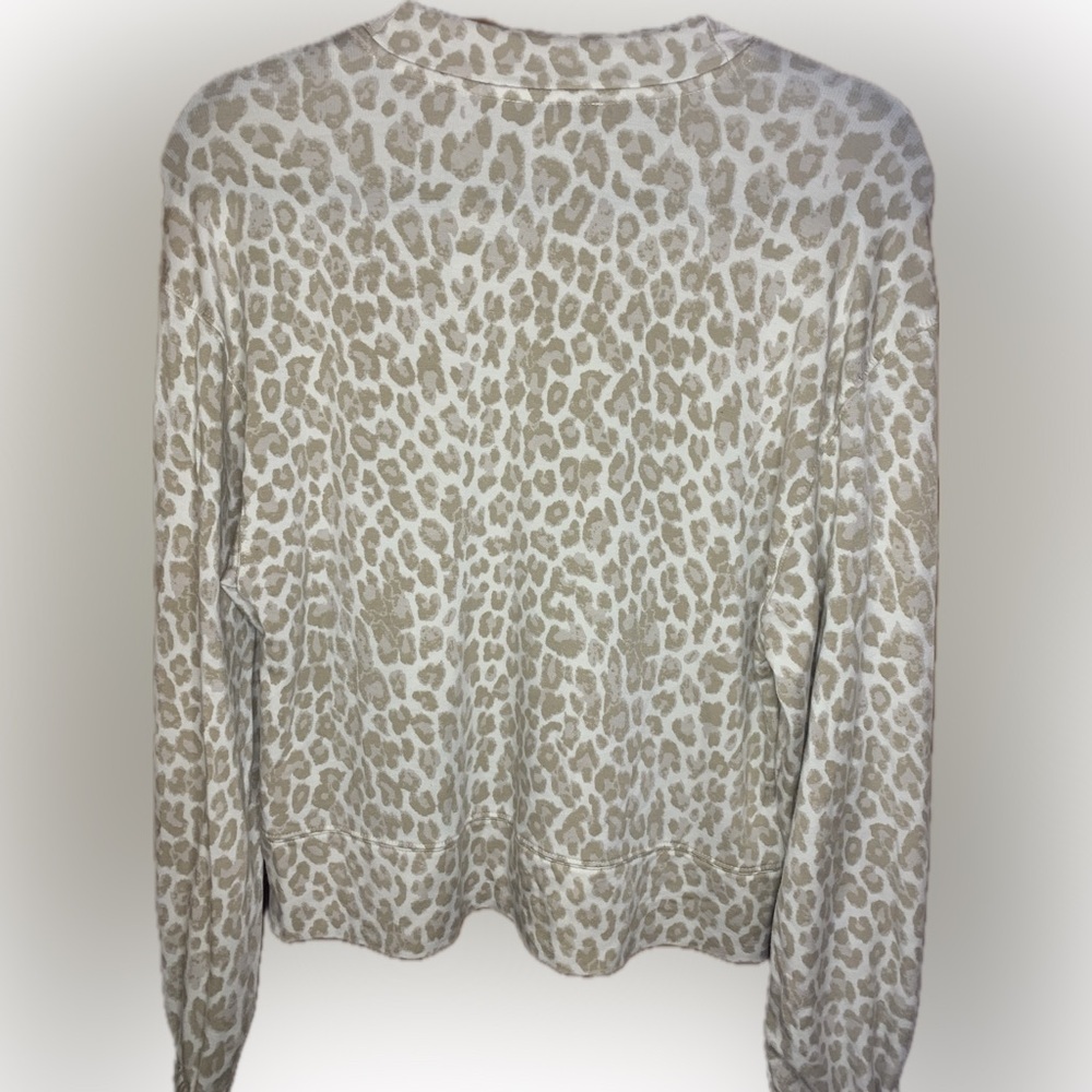 Rachel Zoe New York Women’s-Medium-Stretchy Long sleeve Animal Print Cream Top - Picture 3 of 5